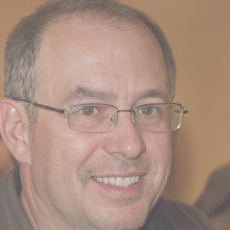Finanzexperte Dr. Klaus Müller